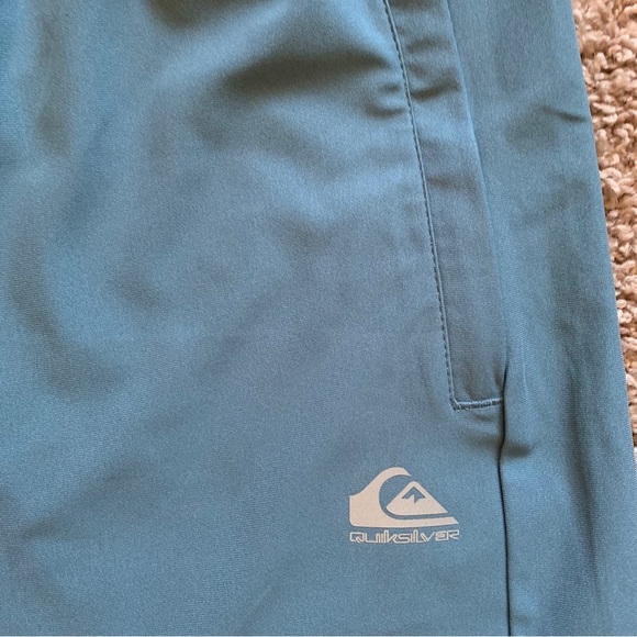 Quiksilver Teal and Navy Shorts - Picture 2 of 5